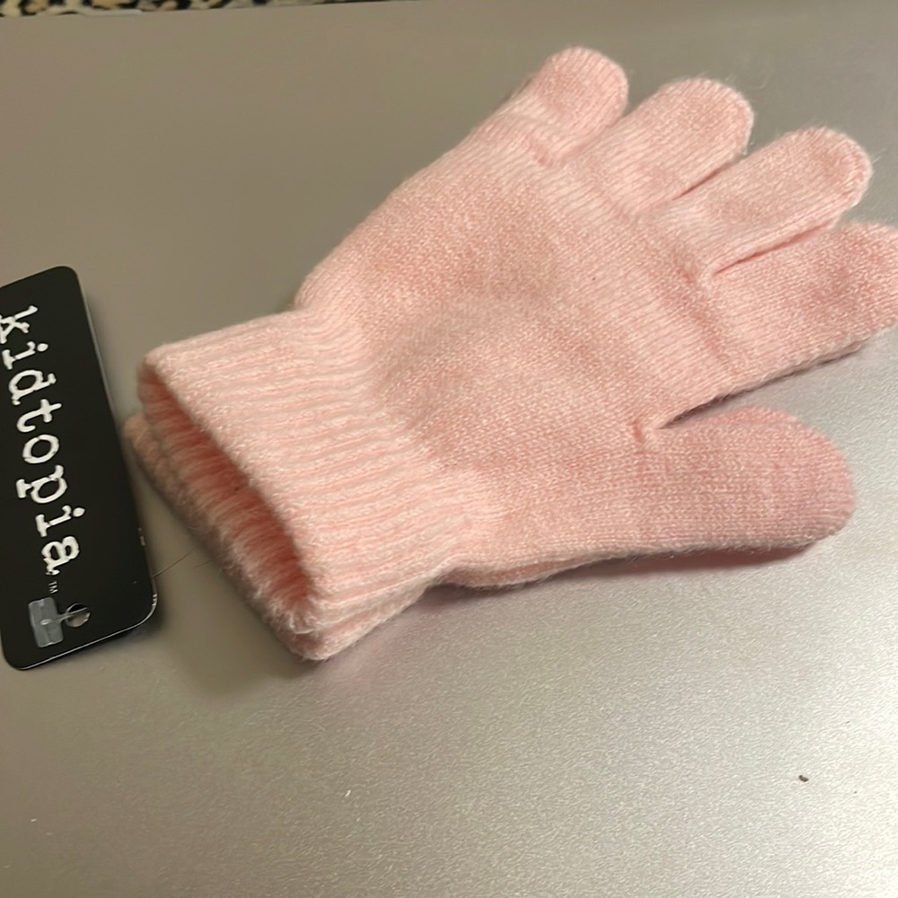 Soft girls knit gloves